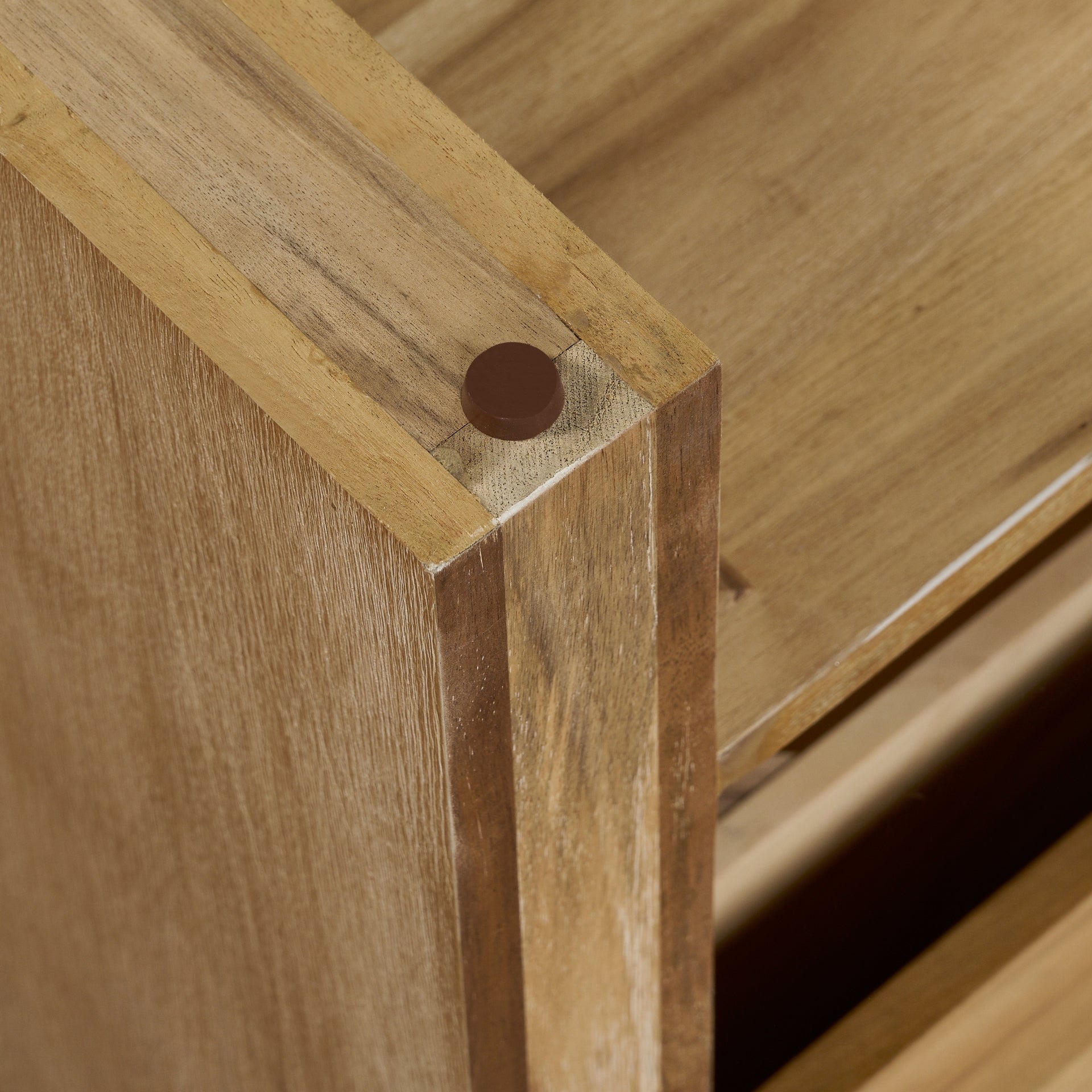 Zerano Nightstand/Side Table - What A Room