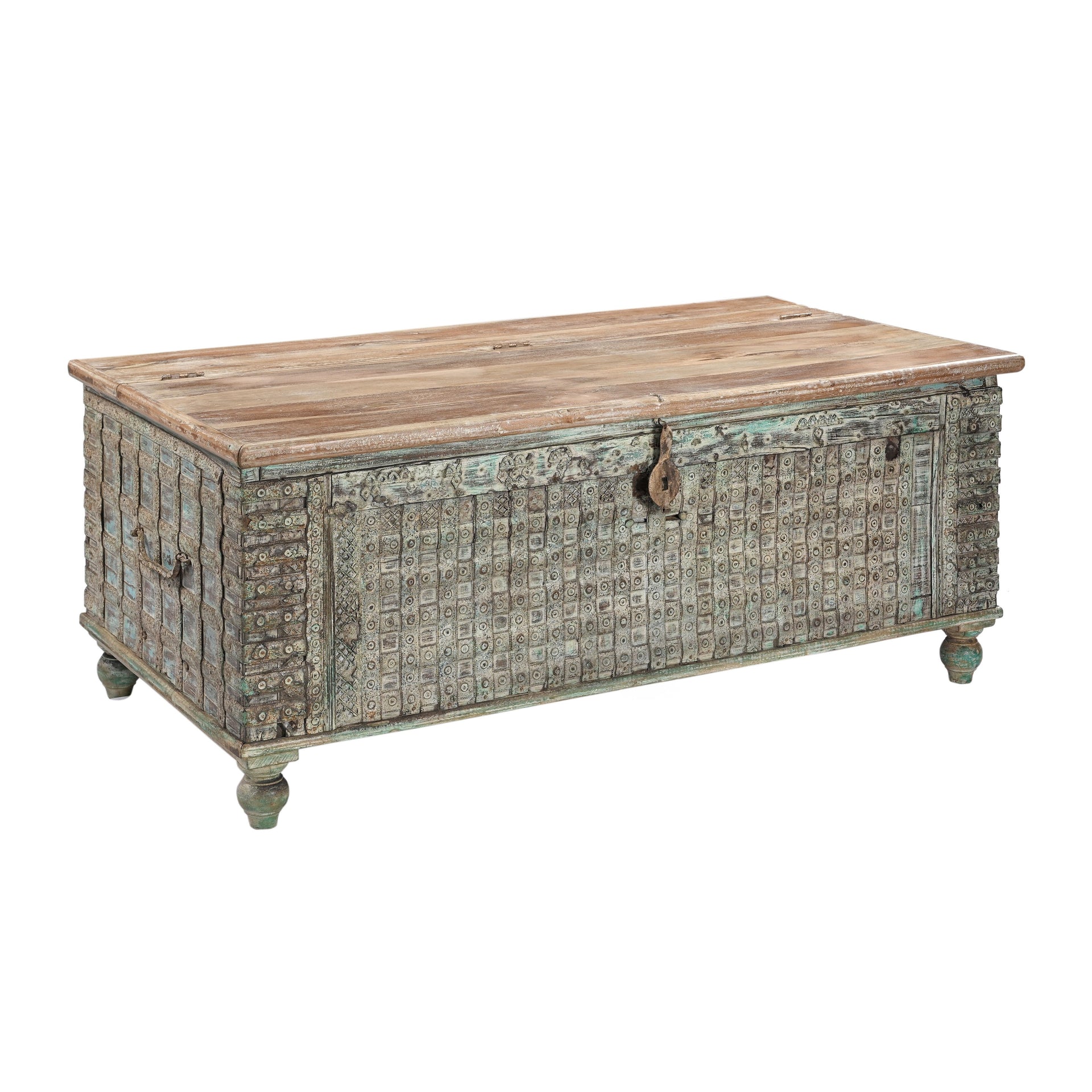 Antique Trunk Box with Metal Straps - What A Room