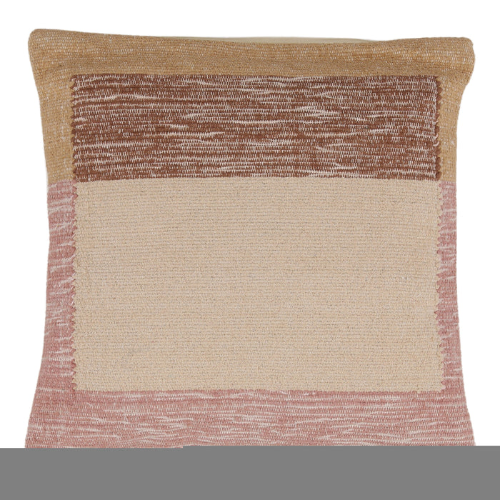 Carine Pillow - What A Room