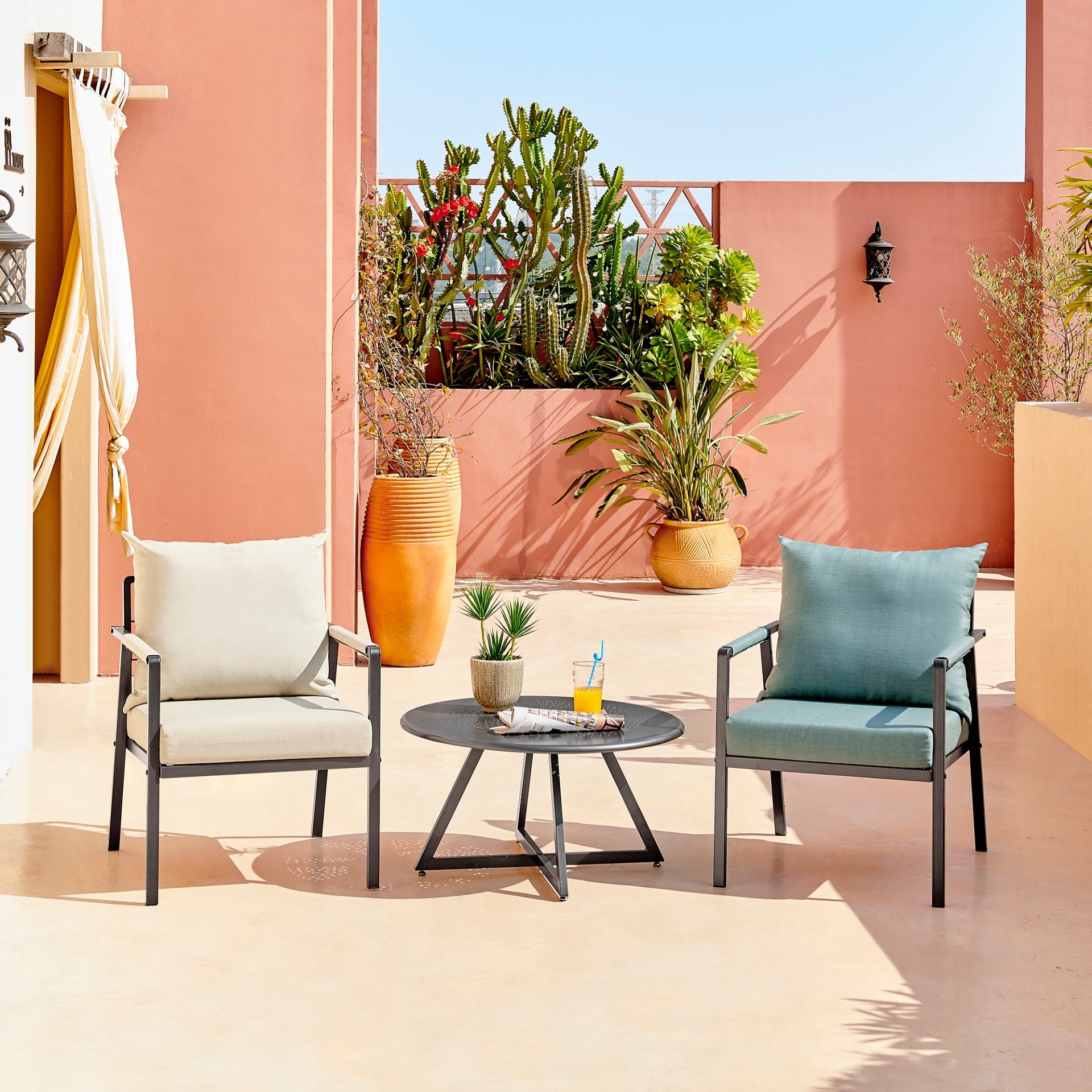 Markle Outdoor Metal Round Coffee Table - What A Room