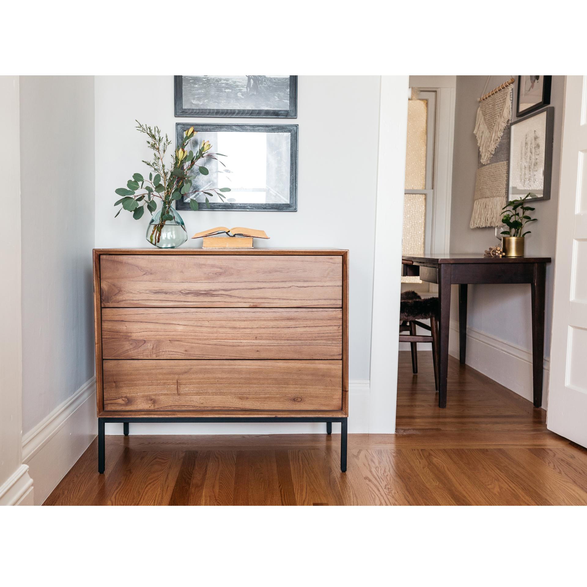Hathaway Chest 3 Drawers