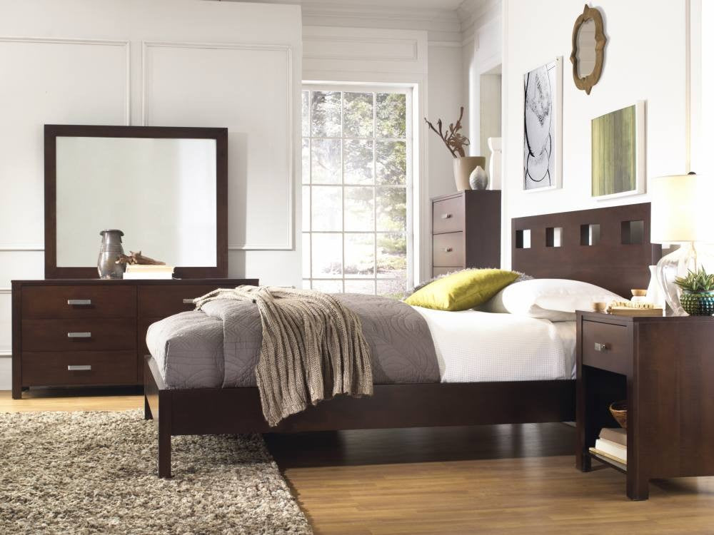 Nevis Riva Platform Bed in Espresso - What A Room